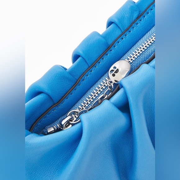 πΊπHPππΊ NWT Staud Ruched Leather Bean Bag Azure - Picture 13 of 16